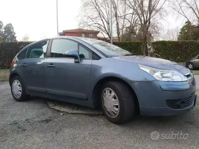 Usata Citroën C4 88 CV (64 kW) 2006 Grigio Berlina