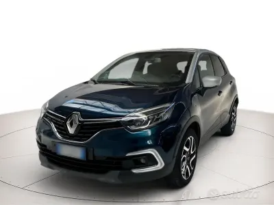 Usata Renault Captur Bose Edition 110 CV (80 kW) 2017 Blu SUV