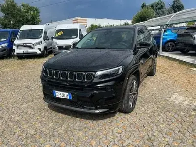 Usata Jeep Compass Summit 131 CV (96 kW) 2025 Nero SUV