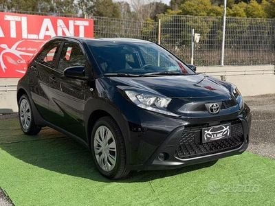 Usata Toyota Aygo X Lounge 72 CV (52 kW) 2024 Nero SUV