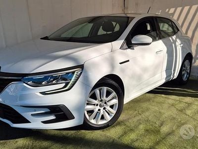 Usata Renault Mégane IV 116 CV (85 kW) 2021 Bianco Berlina