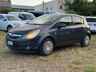 Gebraucht Opel Corsa Edition 86 PS (63 kW) 2011 Grau Kleinwagen