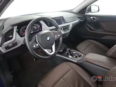 Usata BMW 120 Advantage 178 CV (130 kW) 2022 Bluazzurro Berlina