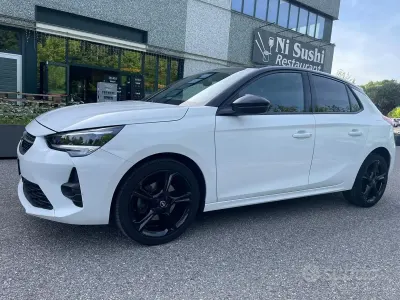 Usata Opel Corsa 101 CV (74 kW) 2023 Bianco Utilitaria