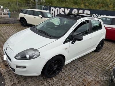 Usata Fiat Punto Sport 95 CV (69 kW) 2012 Bianco Utilitaria