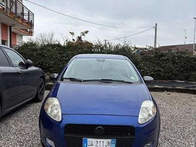 Usata Fiat Grande Punto Emotion 90 CV (66 kW) 2006 Utilitaria