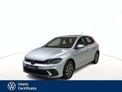 Grigio pastello Usata 2024 VW Polo Life Berlina | 19.200 € (Ottimo prezzo)