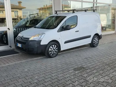 Usata Citroën Berlingo 99 CV (72 kW) 2018 Bianco Monovolume