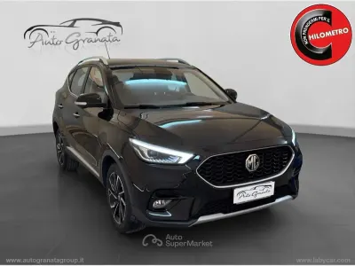Usata MG ZS Luxury 106 CV (77 kW) 2023 Gray SUV