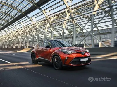 Usata Toyota C-HR Business Edition 98 CV (72 kW) 2020 Grigio SUV