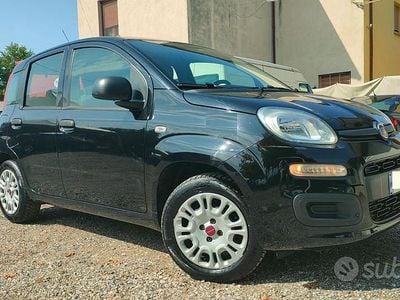 Usata Fiat Panda Easy 69 CV (50 kW) 2017 Nero / pastello Berlina