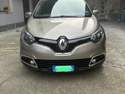 Usata Renault Captur 90 CV (66 kW) 2014 SUV