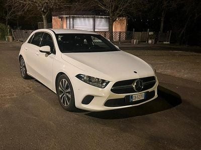 Bianco Usata 2020 Mercedes A160 Berlina | 19.500 € (Buon prezzo)