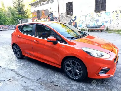 Second-hand Ford Fiesta ST-Line 125 CP (91 kW) 2019 Roșu Hatchback