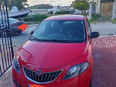 Usata Lancia Ypsilon S 69 CV (50 kW) 2021 Rosso Utilitaria