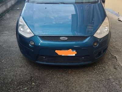 Usata Ford S-MAX Titanium 140 CV (102 kW) 2007 Monovolume