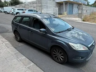 Usata Ford Focus 90 CV (66 kW) 2008 Grigio Station wagon