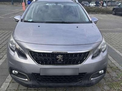 Usata Peugeot 2008 Active 99 CV (72 kW) 2017 SUV