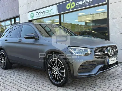 Usata Mercedes GLC220 Premium 194 CV (142 kW) 2020 Grigio Station wagon