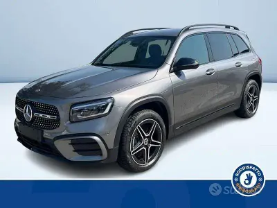 Nuova Mercedes GLB200 AMG 150 CV (110 kW) 2026 Grigio SUV