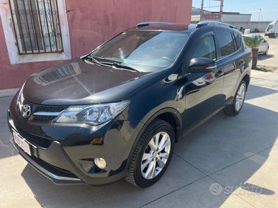 usata Toyota RAV4 2.2 D-CAT 4WD Automatica FULL