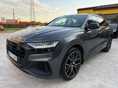 Usata Audi Q8 Sport 286 CV (210 kW) 2019 Grigio SUV