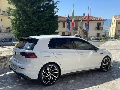 Usata VW Golf VIII GTI 245 CV (180 kW) 2020 Berlina