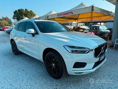 Usata Volvo XC60 Momentum 190 CV (139 kW) 2019 Bianco SUV