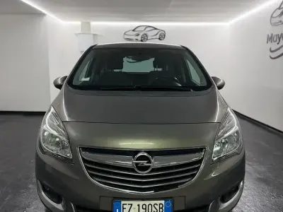 Usata Opel Meriva 95 CV (69 kW) 2015 Grigio Monovolume