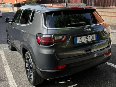 Usata Jeep Compass Limited 131 CV (96 kW) 2023 Grigio SUV