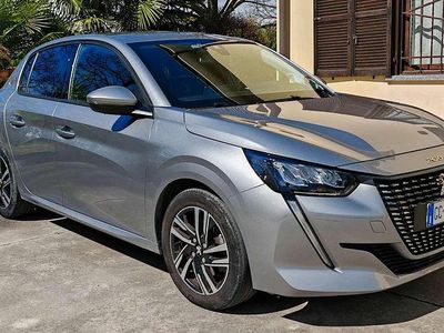 Gebraucht Peugeot 208 Allure 101 PS (74 kW) 2020 Silber Kleinwagen
