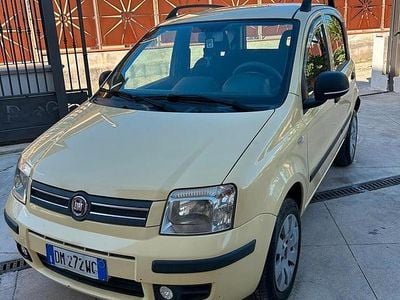 Usata Fiat Panda Climbing 2008 Giallo Utilitaria