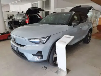 Nuova Volvo EX40 Core 80 kW (109 CV) 2026 Grigio SUV