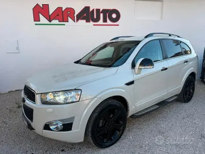 Usata Chevrolet Captiva LTZ 184 CV (135 kW) 2012 Bianco SUV