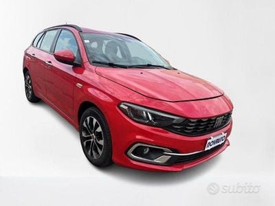 Usata Fiat Tipo City Life 131 CV (96 kW) 2022 Rosso Station wagon