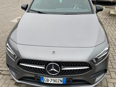 Usata Mercedes A180 Premium 116 CV (85 kW) 2020 Grigio Berlina