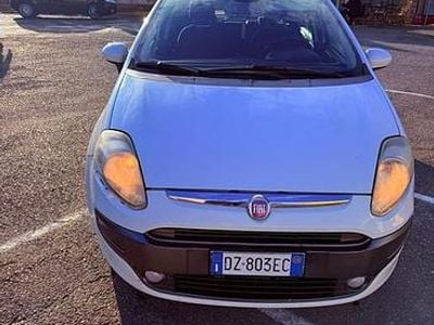 Usata Fiat Punto Evo 75 CV (55 kW) 2010 Bianco Utilitaria