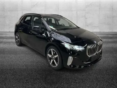 Usata BMW 218 Active Tourer Luxury Line 136 CV (100 kW) 2024 Nero Monovolume