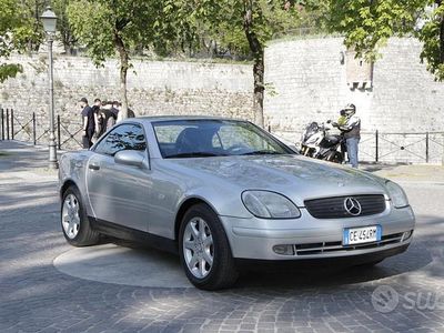 Usata Mercedes SLK200 1997 Grigio Cabrio
