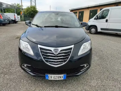 Usata Lancia Ypsilon