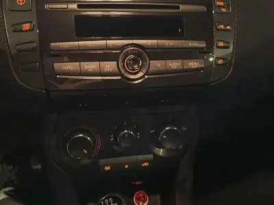 Usata Fiat Bravo 90 CV (66 kW) 2010 Nero Utilitaria
