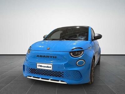 Usata Abarth 500e Scorpionissima 114 kW (155 CV) 2023 Azzurro Utilitaria