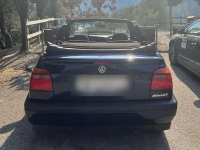 Usata VW Golf Cabriolet 75 CV (55 kW) 1998 Blu/azzurro Cabrio