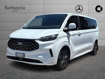 Usata Ford Tourneo Custom 136 CV (100 kW) 2024 Bianco Furgone