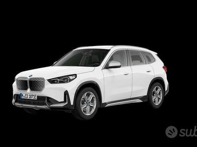 Usata BMW iX1 Comfort Edition 150 kW (204 CV) 2024 Bianco SUV