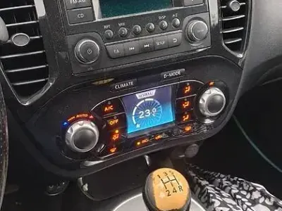 Usata Nissan Juke 117 CV (86 kW) 2011 Grigio SUV