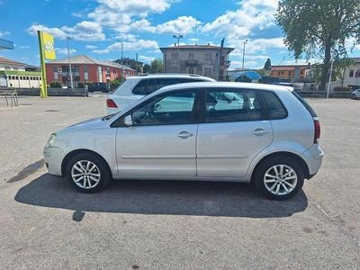 Usata VW Polo Comfortline 70 CV (51 kW) 2009 Grigio Utilitaria