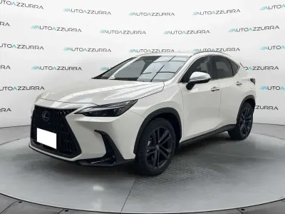 Usata Lexus NX450h+ 309 CV (227 kW) 2026 Bianco SUV