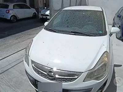 Usata Opel Corsa 95 CV (69 kW) 2011 Utilitaria