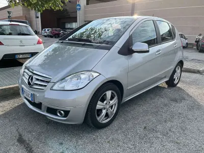Usata Mercedes A160 Premium 82 CV (60 kW) 2012 Utilitaria